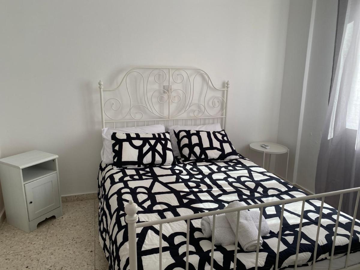 Riana Latchi Apartment Polis Eksteriør bilde
